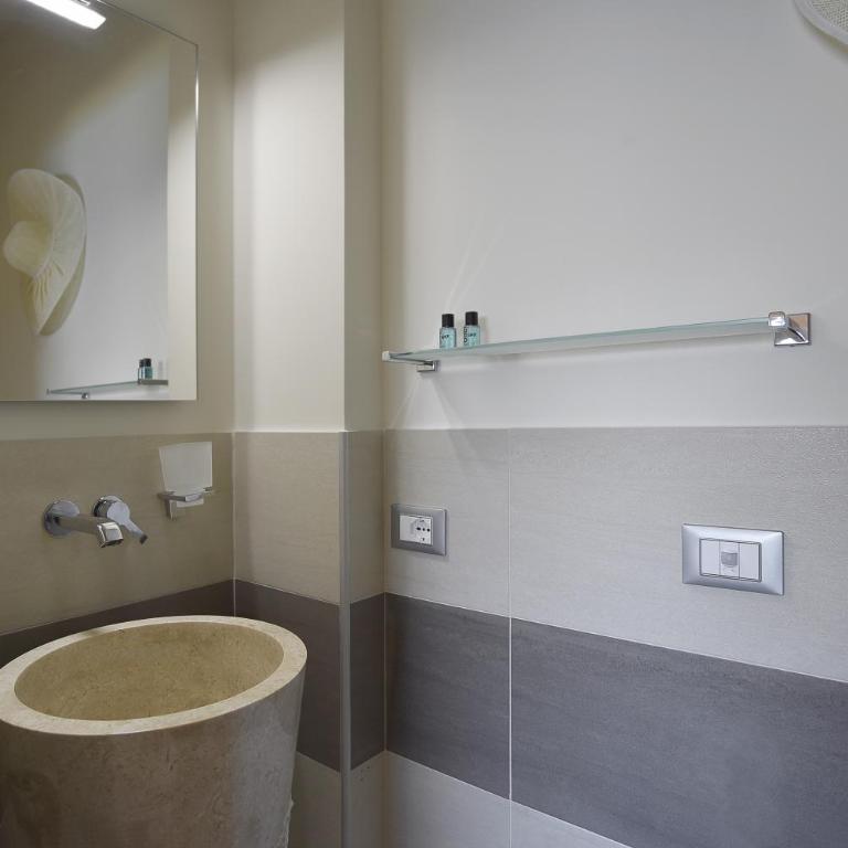 Apt in villa con sauna, piscina e campo da sport - Appartamento Deluxe con 2 Camere da Letto e Balcone - 17