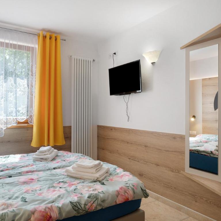 Night and day 4 - Appartamento con 2 Camere da Letto e con Vista Montagna - 12
