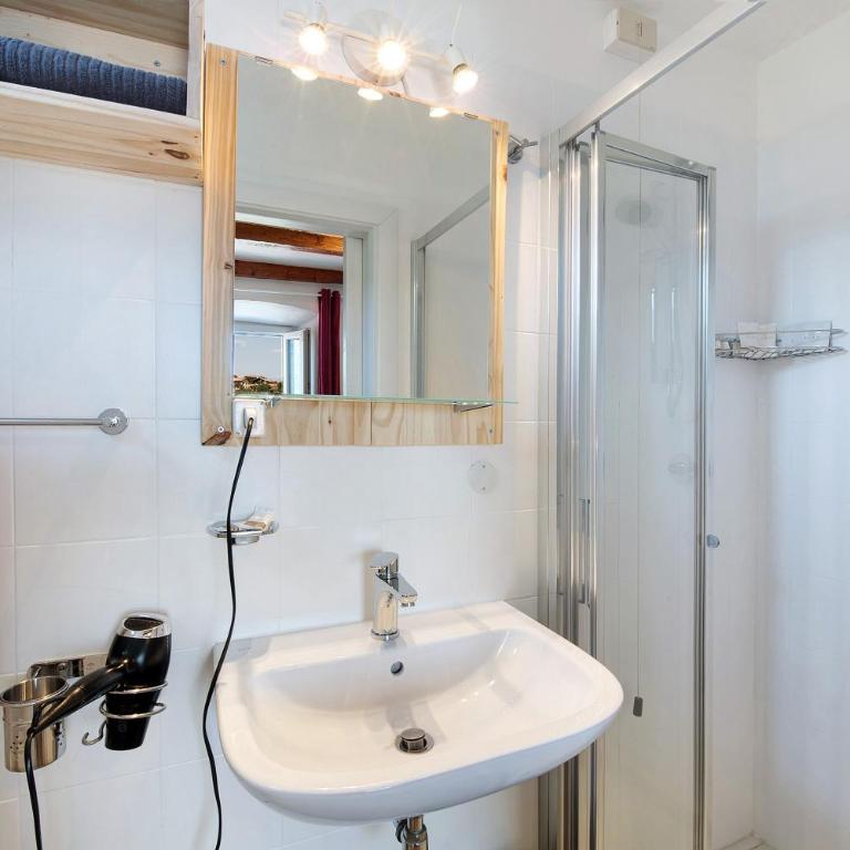 Taronico Apartments Heron - Superior One-Bedroom Apartment with Balcony - 14
