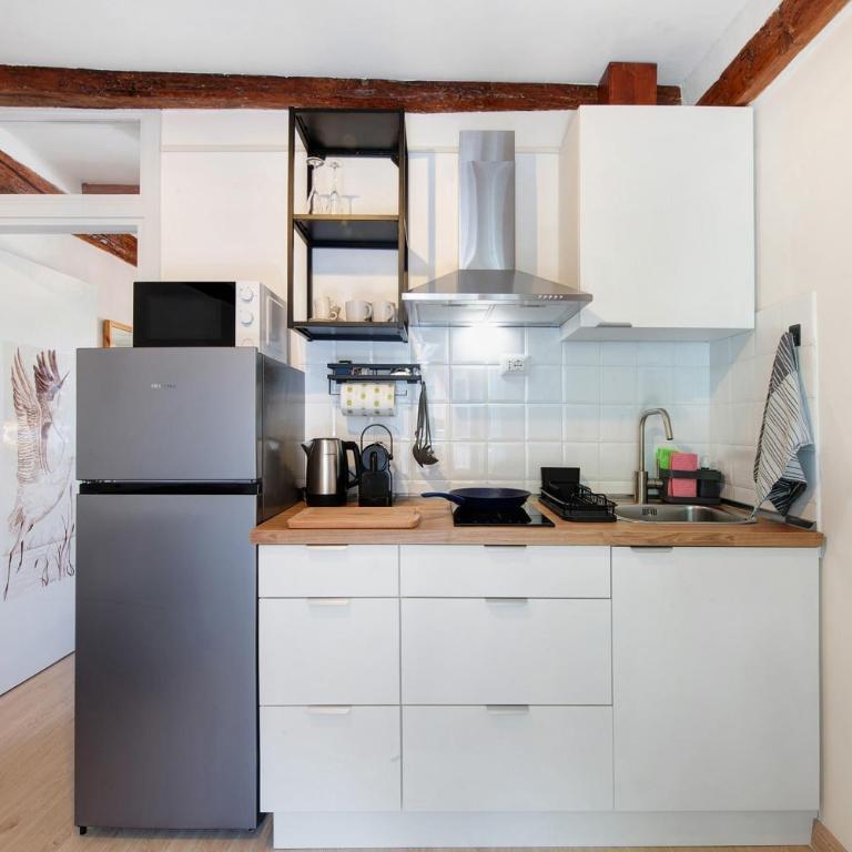 Taronico Apartments Heron - Superior One-Bedroom Apartment with Balcony - 10