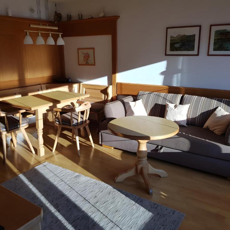 Hindelanger Auszeit im Sonnenpark - Superior Apartment mit 1 Schlafzimmer und Balkon - 2