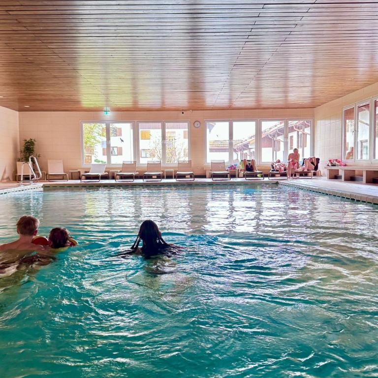 Ferienwohnung Bergzauber im Ferienpark Oberallgäu- Pool- Sauna- Bikepark- Skilift- Loipe- Wanderwege- stilvoll und kinderfreundlich - Apartment mit 1 Schlafzimmer - 22