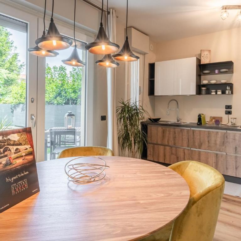 Casa Eva Lucca - Appartamento con 1 Camera da Letto e con Giardino - 10