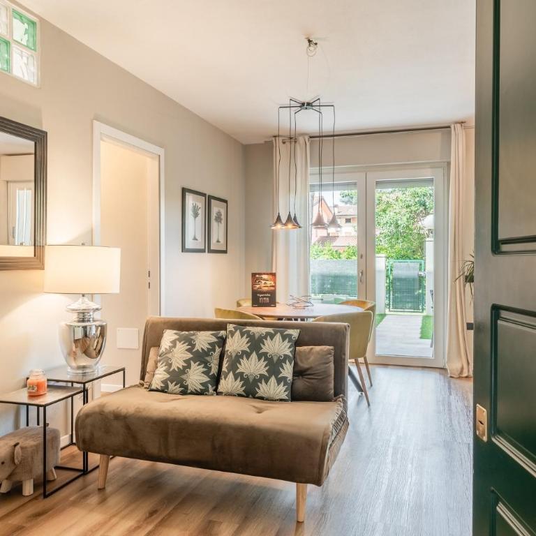 Casa Eva Lucca - Appartamento con 1 Camera da Letto e con Giardino - 17
