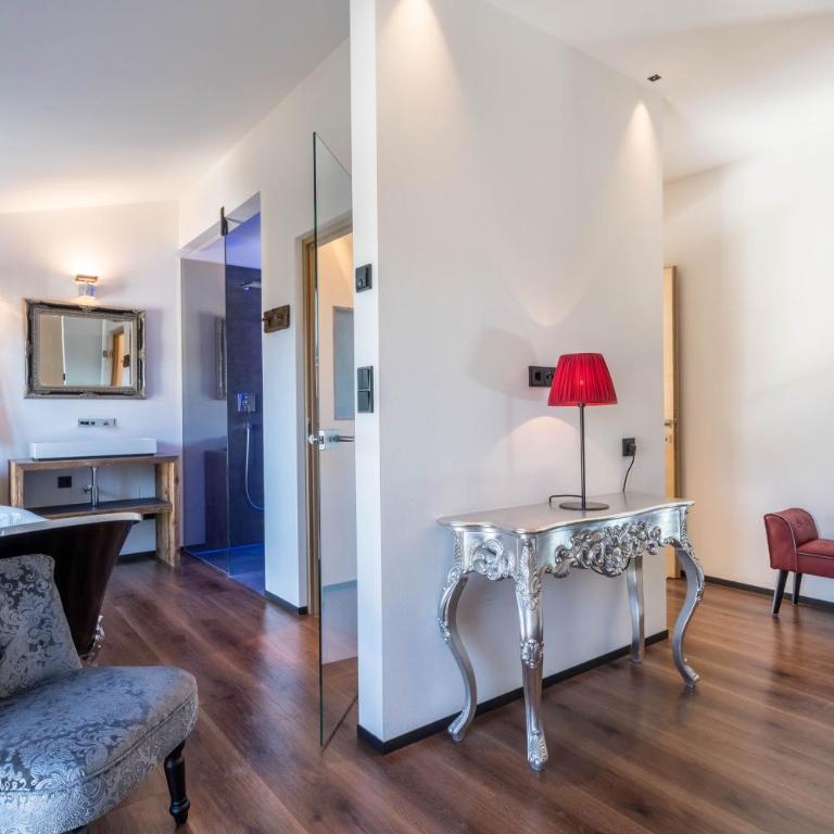 berg und tal - schlosserhaus 31 - Superior Apartment mit 1 Schlafzimmer und Balkon - 13