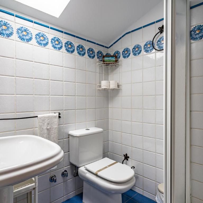 Aldea De Con - Cangas - Quadruple Room with Shower - 13