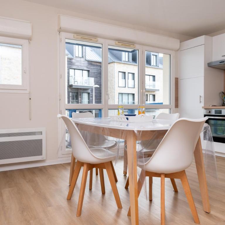 L'Optimist, parking, proche plages - Appartement 2 Chambres Deluxe avec Balcon - 7
