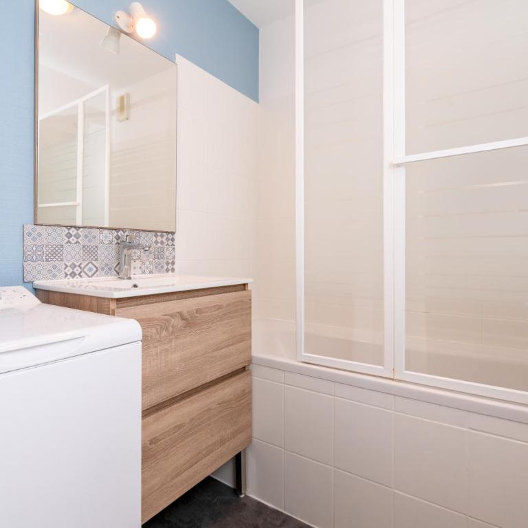 L'Optimist, parking, proche plages - Appartement 2 Chambres Deluxe avec Balcon - 14