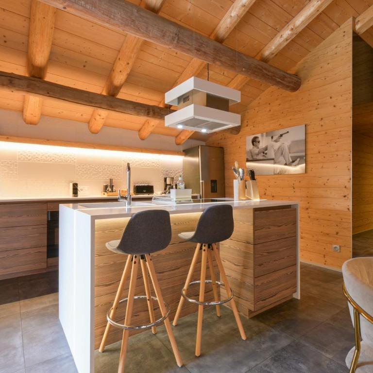Appartement Le Lachat - Two-Bedroom Deluxe Apartment with Garden View - 2