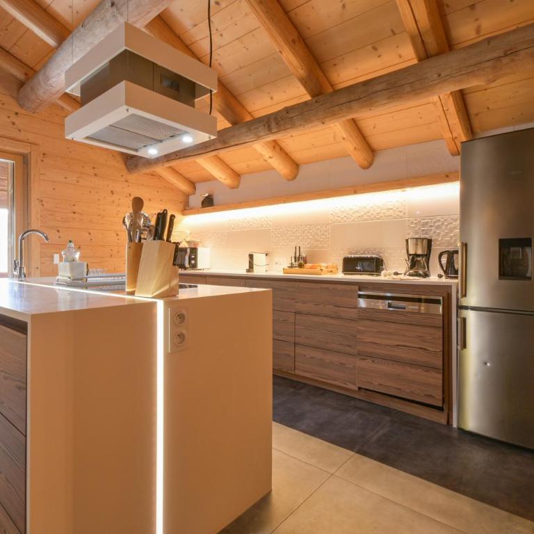 Appartement Le Lachat - Two-Bedroom Deluxe Apartment with Garden View - 10