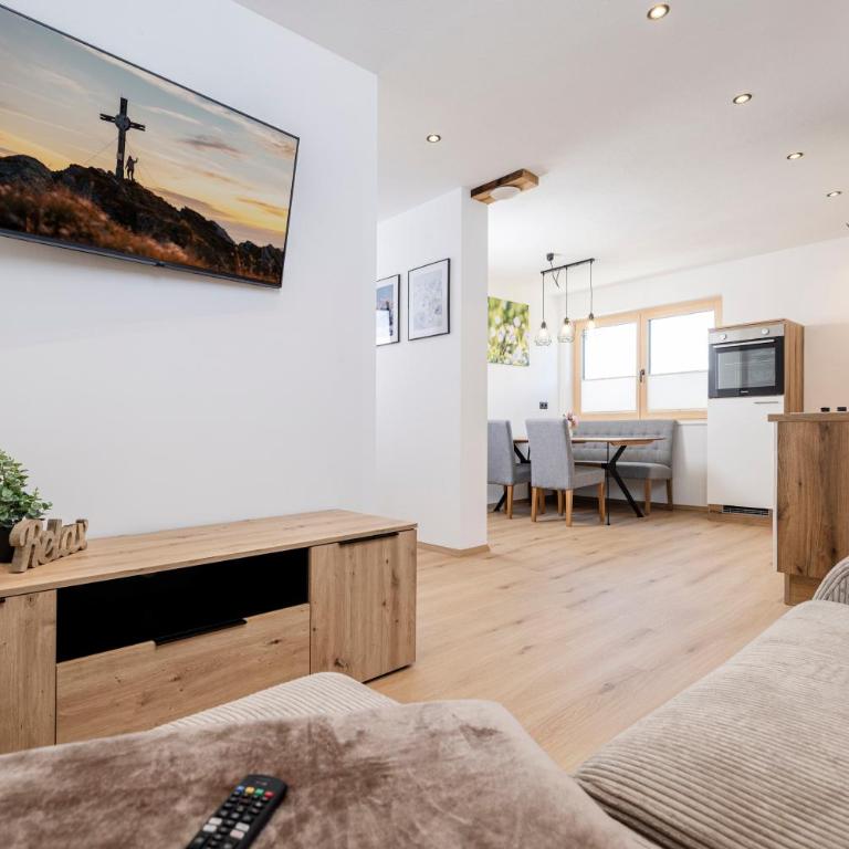 Ferienwohnung Persal - Deluxe-Apartment mit 2 Schlafzimmern und Gartenblick - 2