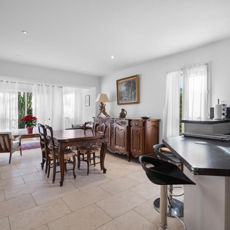 Luxueux appartement près du port - Deluxe-Apartment mit 2 Schlafzimmern und Gartenblick - 9