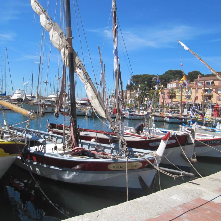 Luxueux appartement près du port - Deluxe-Apartment mit 2 Schlafzimmern und Gartenblick - 28