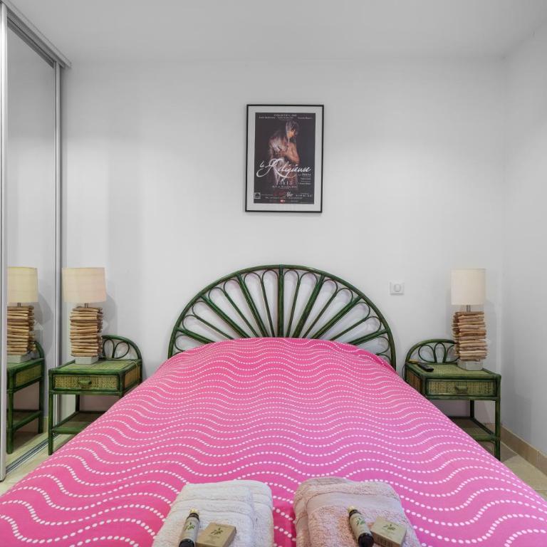 Luxueux appartement près du port - Deluxe-Apartment mit 2 Schlafzimmern und Gartenblick - 16