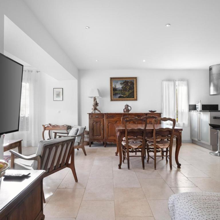 Luxueux appartement près du port - Deluxe-Apartment mit 2 Schlafzimmern und Gartenblick - 6