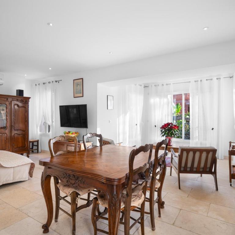 Luxueux appartement près du port - Deluxe-Apartment mit 2 Schlafzimmern und Gartenblick - 5