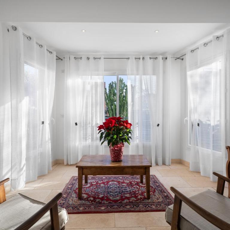 Luxueux appartement près du port - Deluxe-Apartment mit 2 Schlafzimmern und Gartenblick - 4