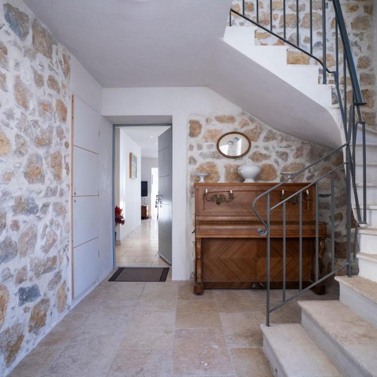 Luxueux appartement près du port - Deluxe-Apartment mit 2 Schlafzimmern und Gartenblick - 25