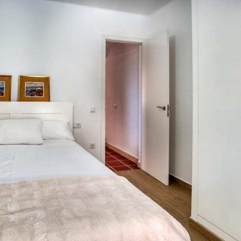 Old Side Duplex Platja d Aro - Apartamento Deluxe de 2 dormitorios con vistas al jardín - 18