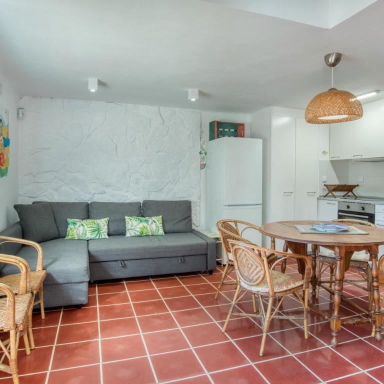 Old Side Duplex Platja d Aro - Apartamento Deluxe de 2 dormitorios con vistas al jardín - 3