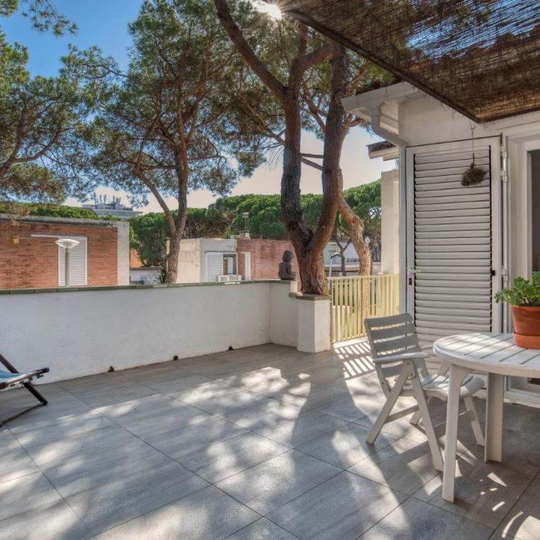Old Side Duplex Platja d Aro - Apartamento Deluxe de 2 dormitorios con vistas al jardín - 20