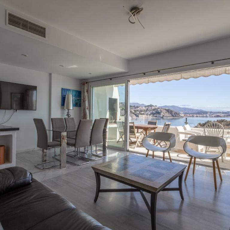 Casa Vista Marina - Three-Bedroom House - 4