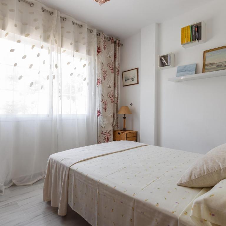 Casa Vista Marina - Three-Bedroom House - 17