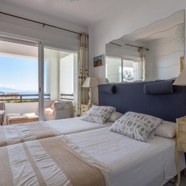 Casa Vista Marina - Three-Bedroom House - 12