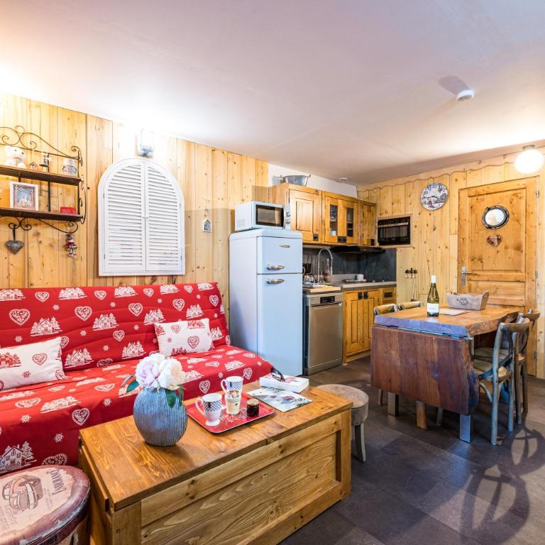 Bas De Chalet Lout'Chi Valfréjus - Appartement 2 Chambres avec Vue sur la Montagne - 14