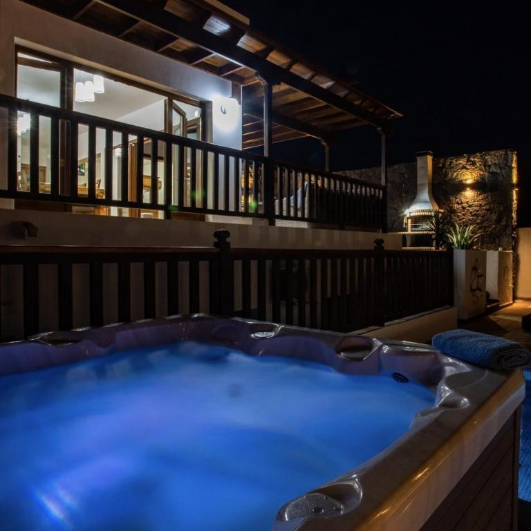 Villa Casa Blanca - Villa with Sea View - 34