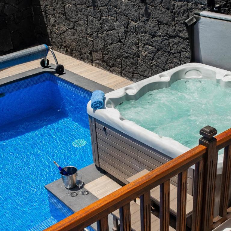 Villa Casa Blanca - Villa with Sea View - 27