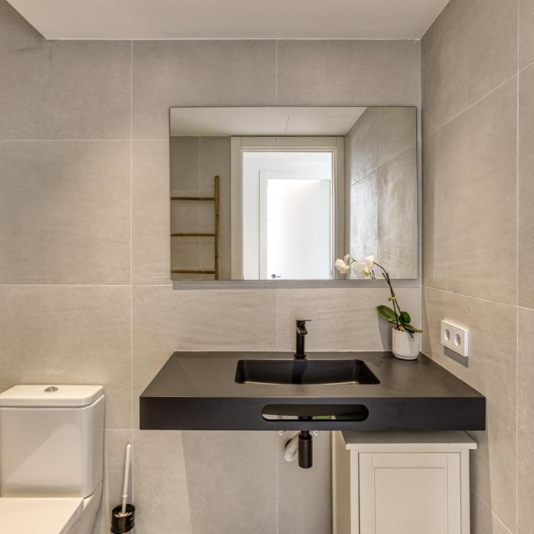 Apartamento L'escala - Bajos - Apartamento Deluxe de 2 dormitorios con vistas al mar - 13