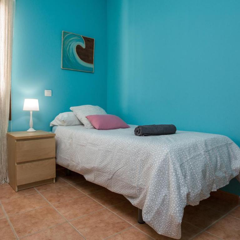 Apartamento El Muellito - Three-Bedroom Apartment with Water View - 14