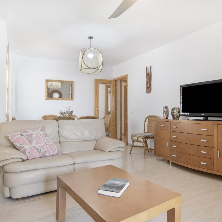 Refugio Atalaya Piscina y Parking - Apartamento Premium de 3 dormitorios con balcón - 8