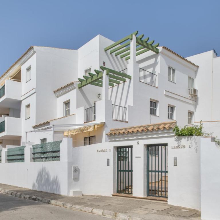 Refugio Atalaya Piscina y Parking - Apartamento Premium de 3 dormitorios con balcón - 25