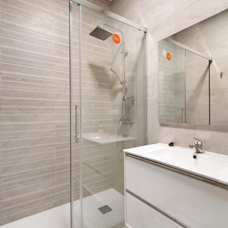 Piso con Encanto 2 - Apartamento con ducha - 20