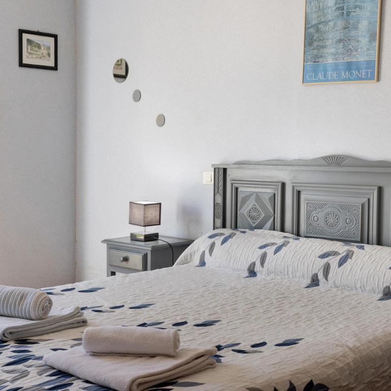 La Ferme de la Croix d'Allon - Double Room with Garden View - 8