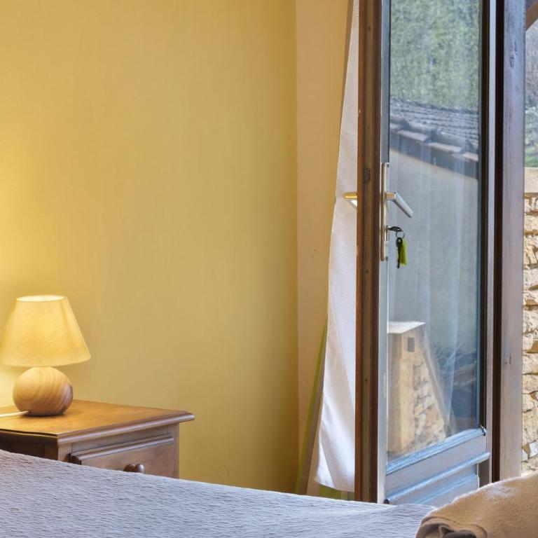 La Ferme de la Croix d'Allon - Quadruple Room with Shower - 7