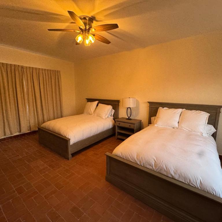Villa Marines Cuernavaca - Deluxe Quadruple Room - 2