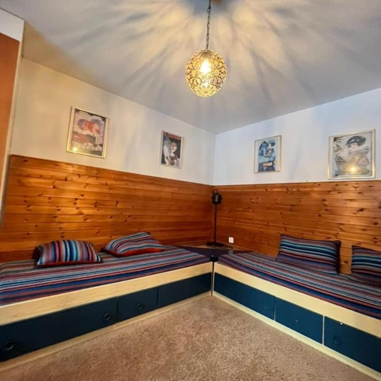 Retro Laax Apartment Liftside Stay - Apartment - 7
