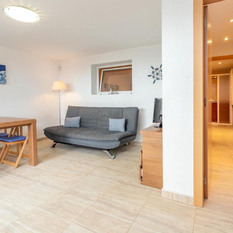 Planta Baixa - Apartamento de 2 dormitorios - Frente al océano - 8