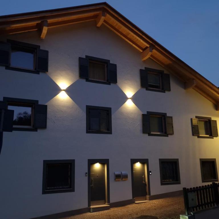 La Sorgente Ville di Fiemme - Two-Bedroom Deluxe Apartment with Garden View - 20