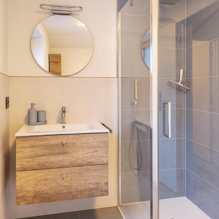 La Sorgente Ville di Fiemme - Two-Bedroom Deluxe Apartment with Garden View - 13