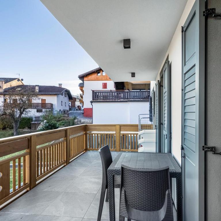 La Sorgente Ville di Fiemme - Two-Bedroom Deluxe Apartment with Garden View - 3