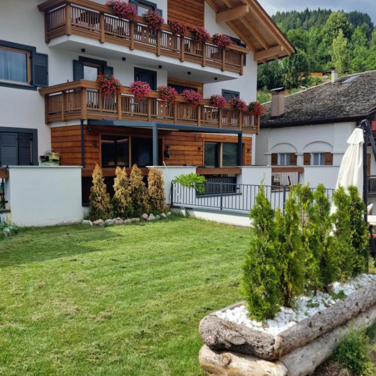 La Sorgente Ville di Fiemme - Two-Bedroom Deluxe Apartment with Garden View - 19