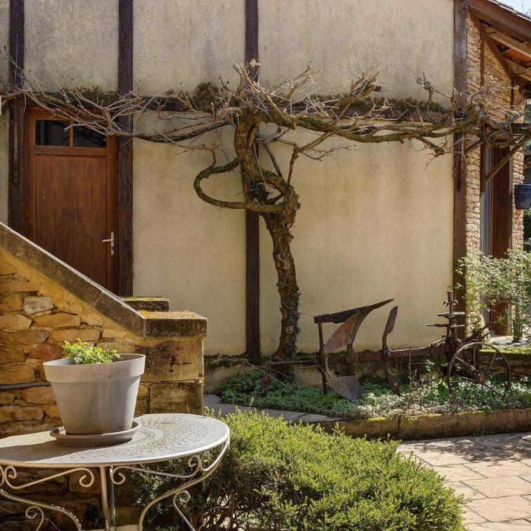 La Ferme de la Croix d'Allon - Double Room with Garden View - 9