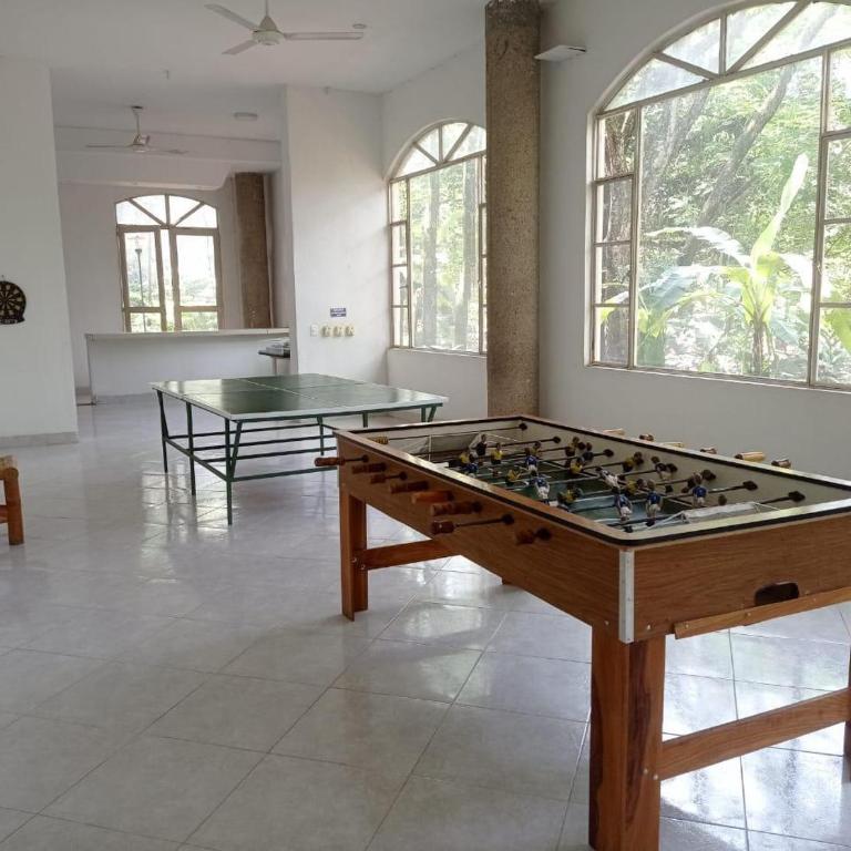 Apto con piscina en el centro de melgar - Condominio - Apartamento de 3 dormitorios - 8