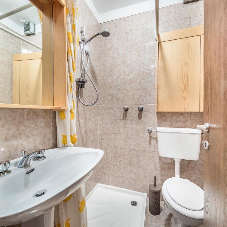 Apt Vista sulla Vallata - Appartamento con 3 Camere da Letto e Vista Montagna - 17