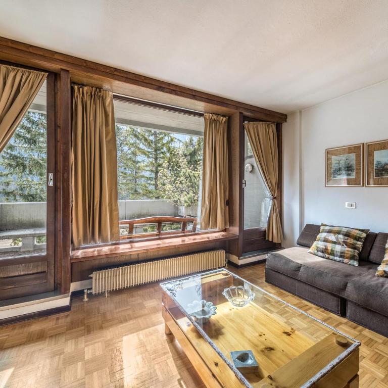 Apt Vista sulla Vallata - Appartamento con 3 Camere da Letto e Vista Montagna - 1