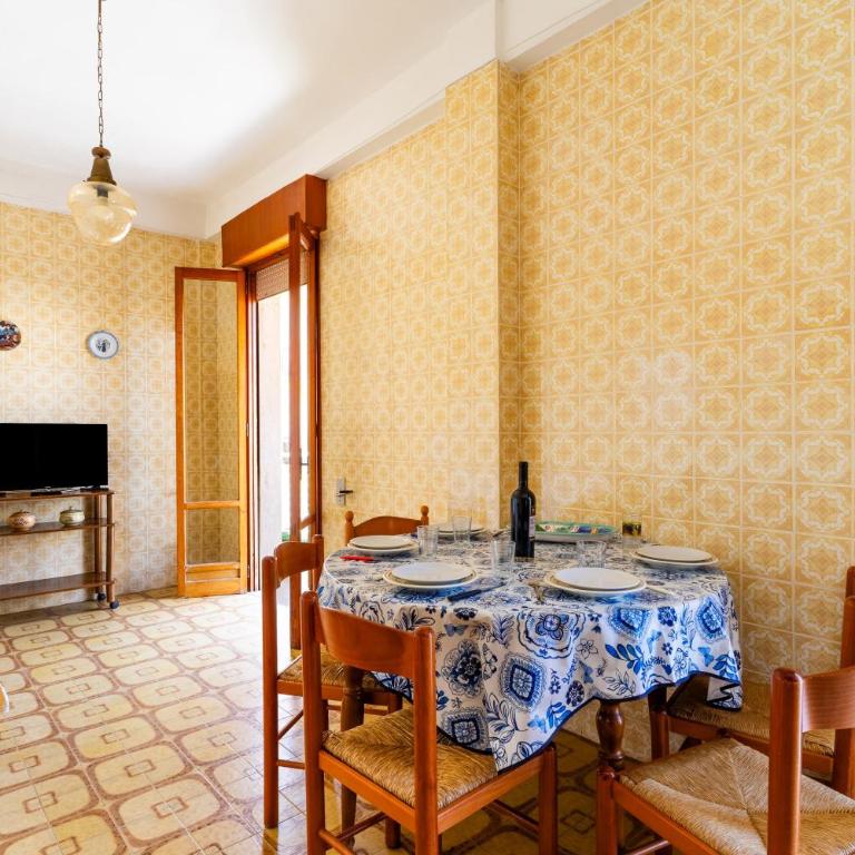 Ti senti a casa - Appartamento Deluxe con 2 Camere da Letto e Vista Oceano - 2